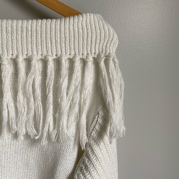 Off Shoulder Sweater - Picture 6 of 10